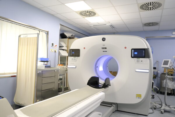Presentazione della nuova PET/TC digitale GE HealthCare OMNI Legend 32cm 6R