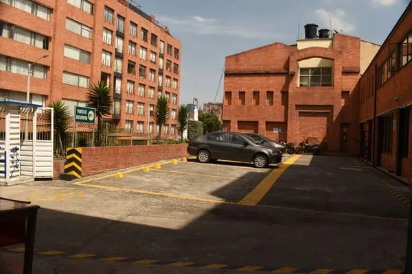 Hogar Sagrada Familia, Santa Fe de Bogotá, Colombia